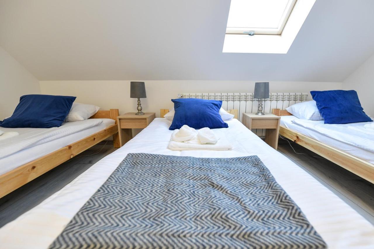 Toffee House Apartment Zator Bagian luar foto