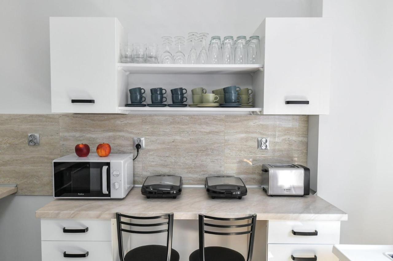 Toffee House Apartment Zator Bagian luar foto